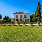 Vacation I Bosquecito, Giant Private Heated Pool, Walk To The Beach, 6 Bdr, Spacious Villa, Bbq, Ample Garden, Alarm System * ماربيا