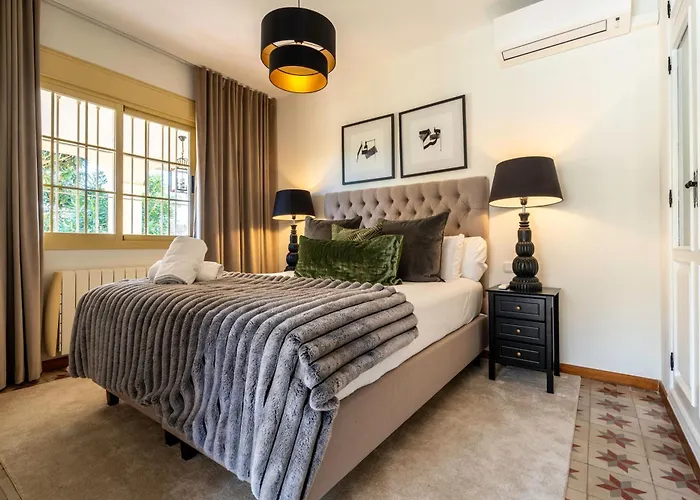 Vacation I Bosquecito, Giant Private Heated Pool, 4min To The Beach, 6 Bedroom Spacious